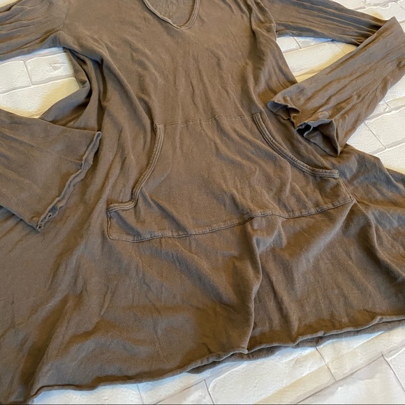 Bobi Handkerchief hem light tunic top brown small - Picture 8 of 9
